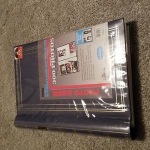 Nwt! Blue photo album. Holds up to 300 photos